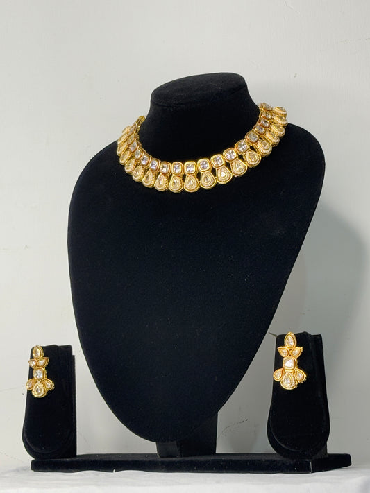 Red Kundan Set